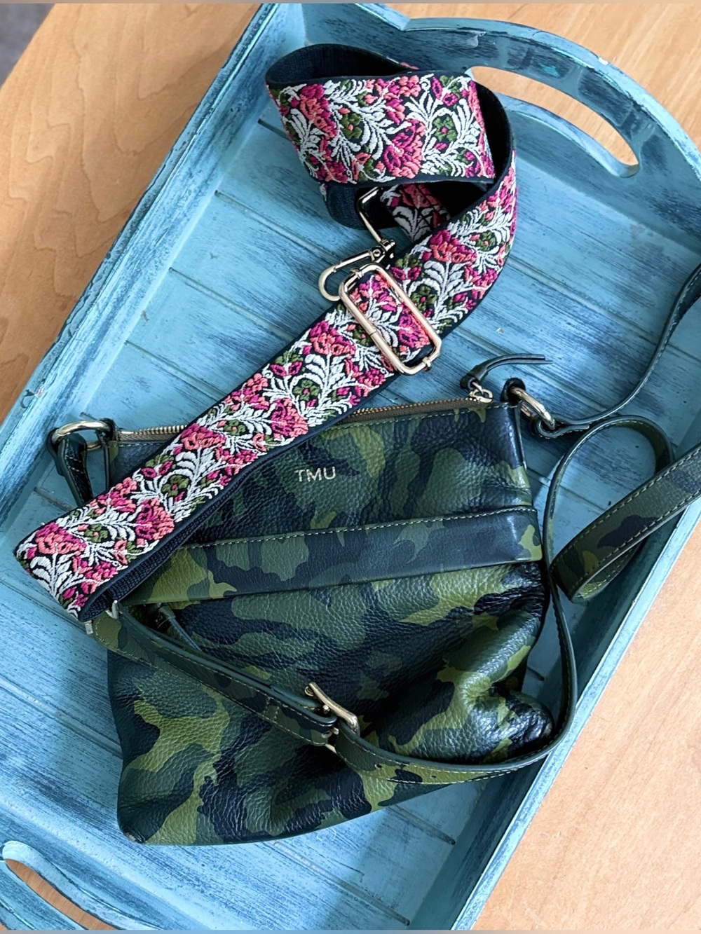 Mark and Graham Leather Camo Crossbody Bag w/ 2 straps BOHO Heritage $165 Trend
